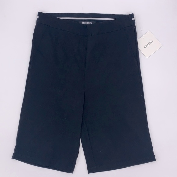 Ellen Tracy Black Bermuda Shorts Size Medium - Picture 2 of 14